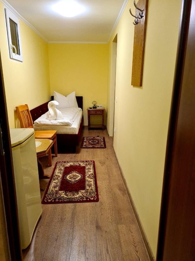 Pensiunea Nelu & Klein Sibiu Exteriör bild